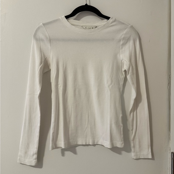 Club Monaco Bowee Long-Sleeve Tee – White - Picture 6 of 9